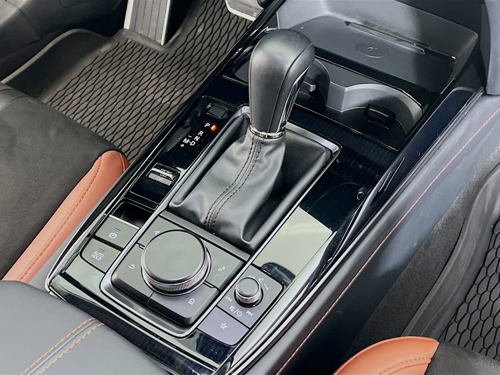 Certified 2025 MAZDA CX-30 Carbon image 22