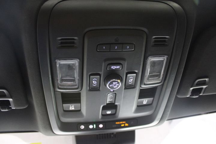 Used 2023 Chevrolet Tahoe High Country AWD/4WD image 44