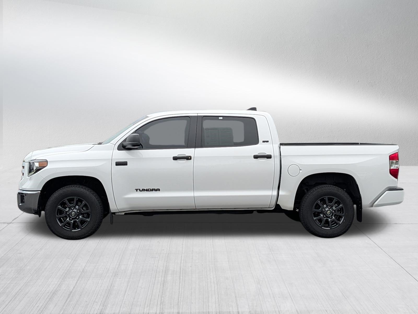 Used 2021 Toyota Tundra SR5 w/ Trail Edition AWD/4WD image 4
