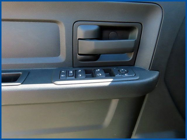 New 2025 RAM 5500 Tradesman AWD/4WD image 11