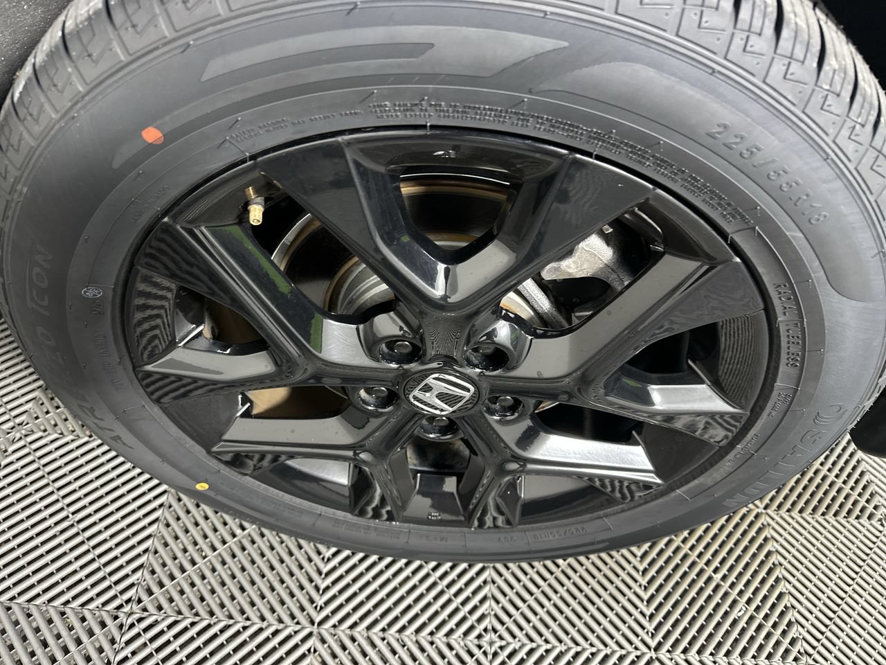 Used 2023 Honda HR-V Sport image 21