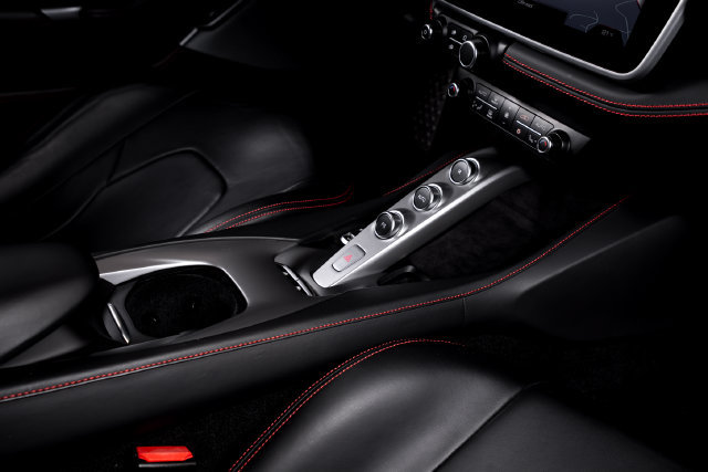 Certified 2020 Ferrari Portofino RWD image 55