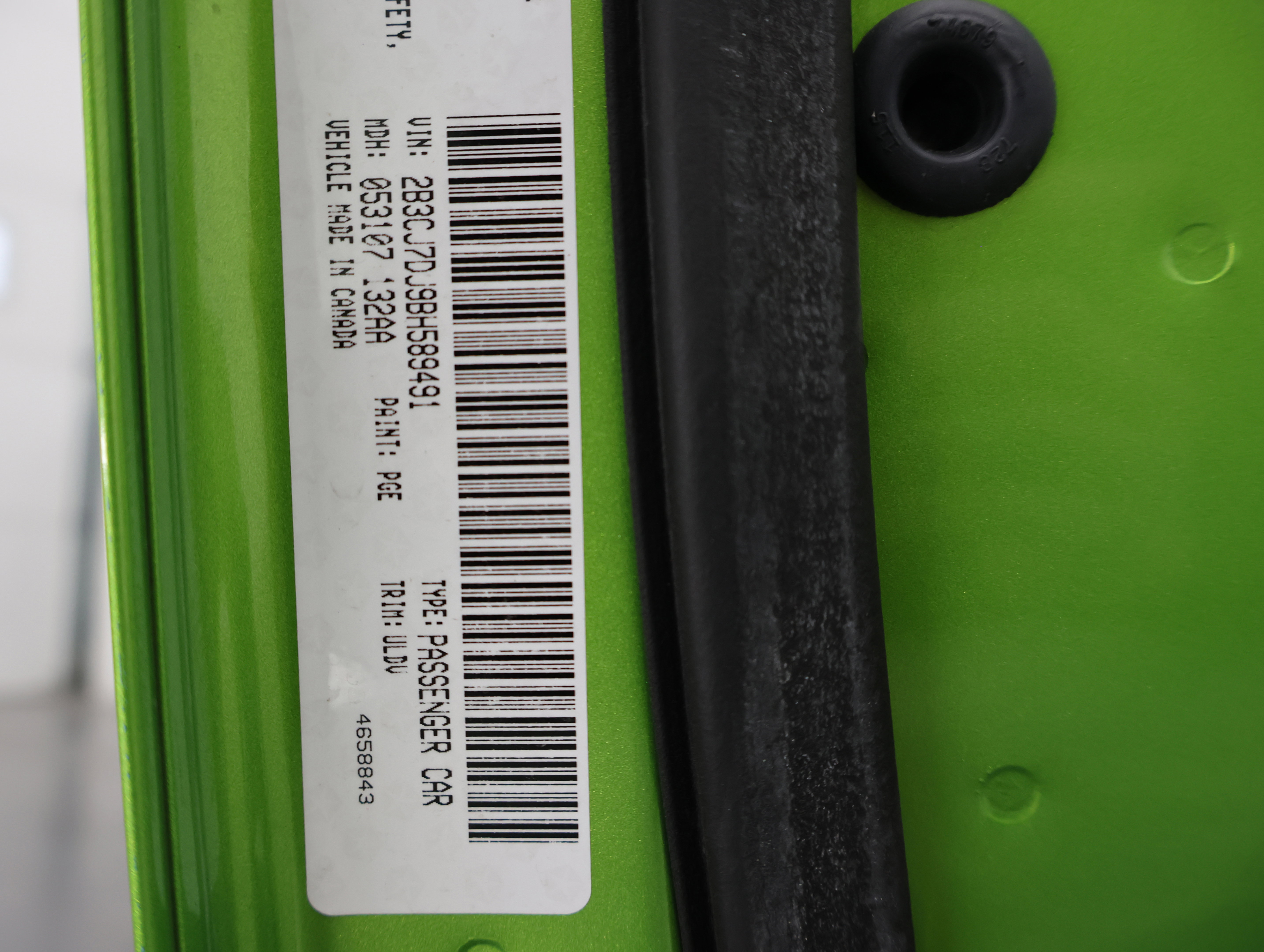 Used 2011 Dodge Challenger SRT8 w/ Green w/Envy Group image 55