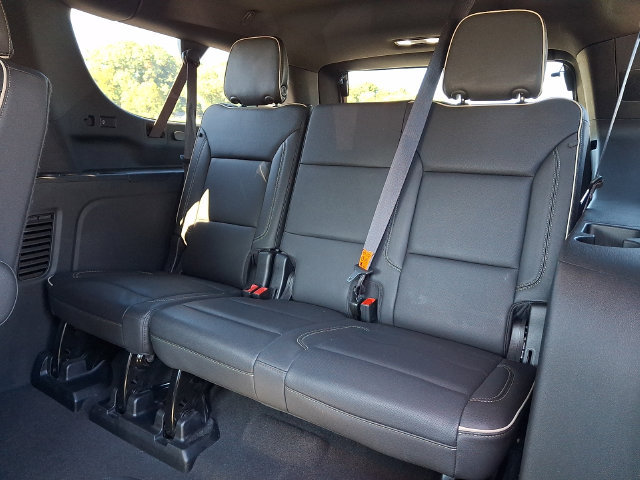 Used 2024 GMC Yukon XL SLT AWD/4WD image 21