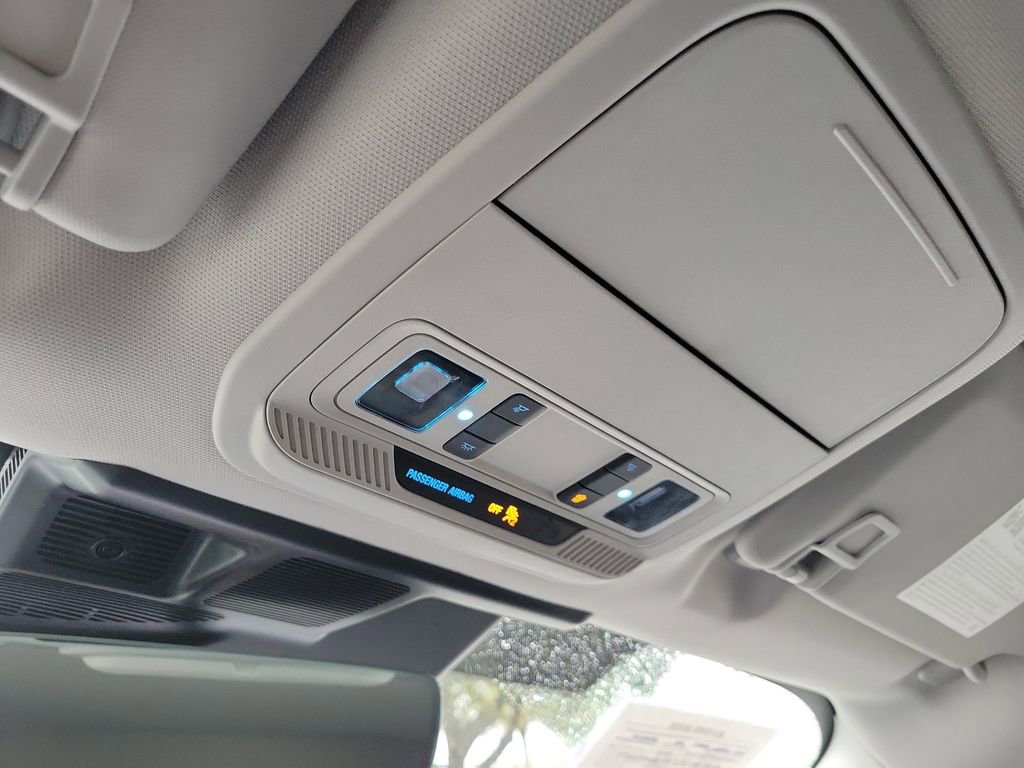 Used 2025 Ford Mustang Mach-E Select image 29