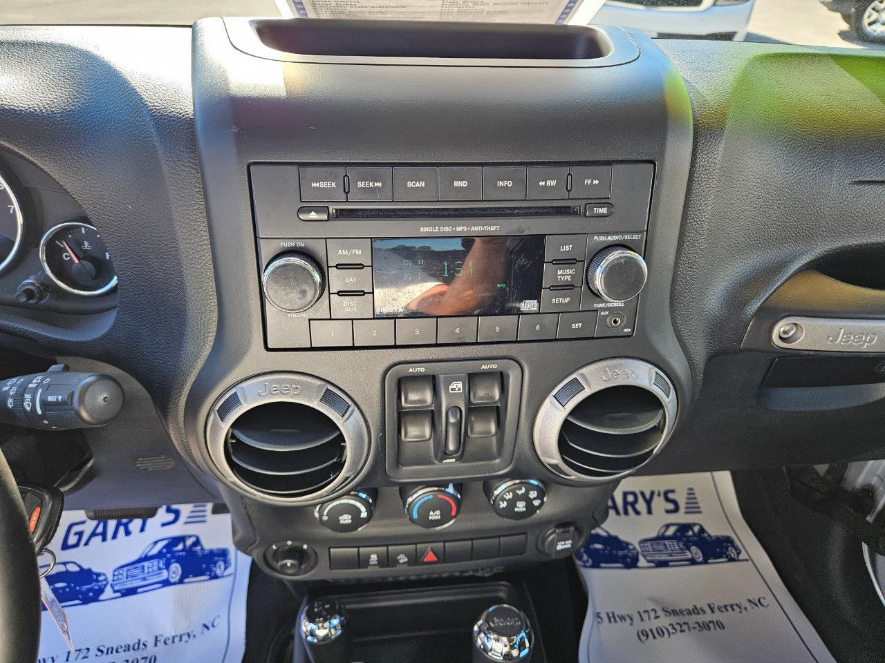 Used 2012 Jeep Wrangler Unlimited Sport image 20