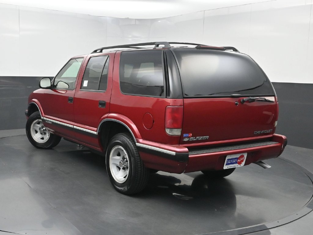 Used 1996 Chevrolet Blazer 2WD 4-Door image 13