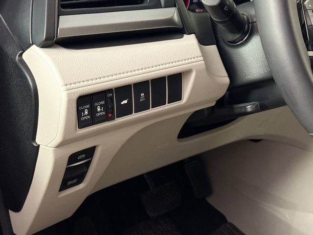 Used 2025 Honda Odyssey EX-L image 25