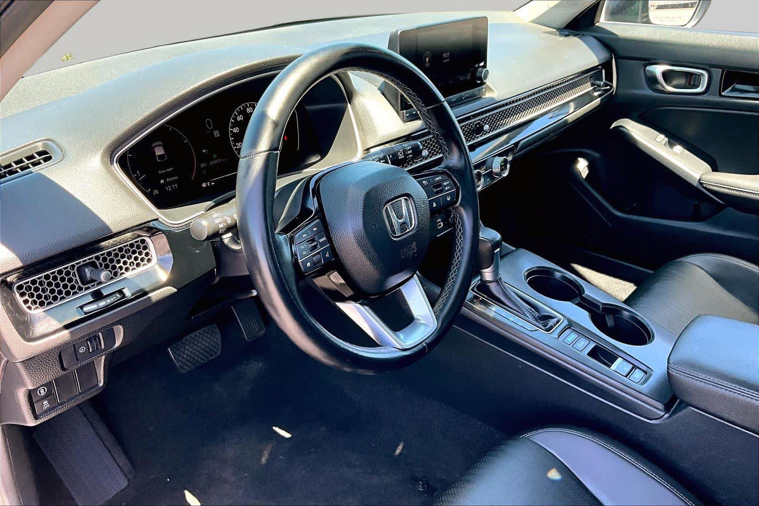 Used 2024 Honda Civic EX-L image 17
