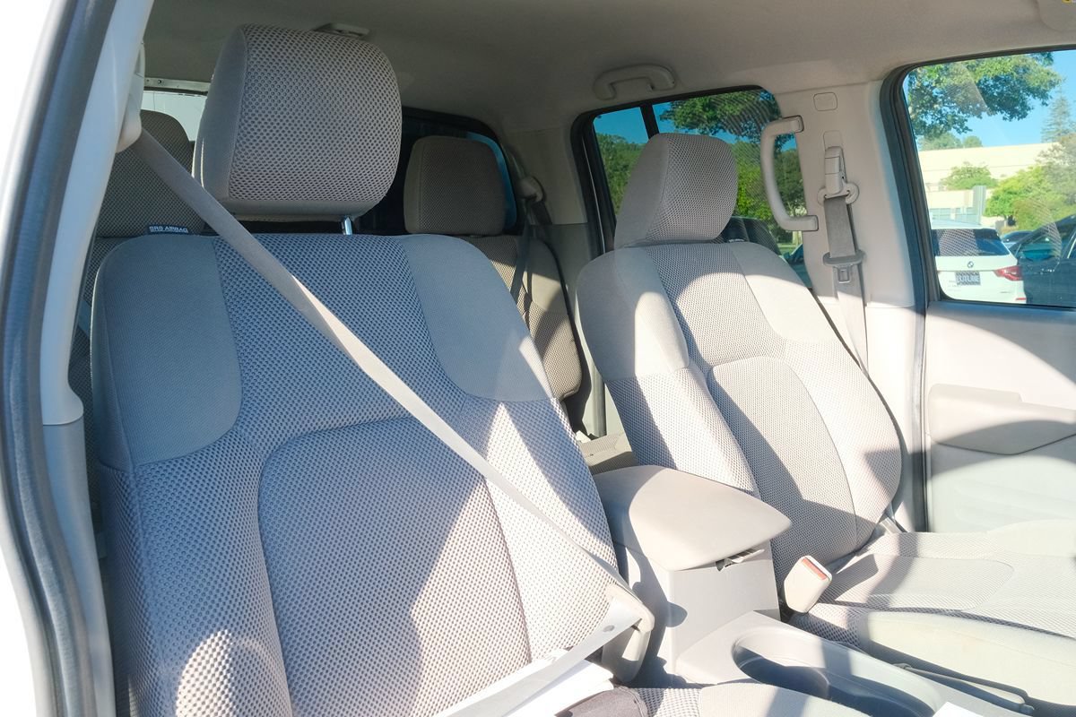 Used 2017 Nissan Frontier SV RWD image 24