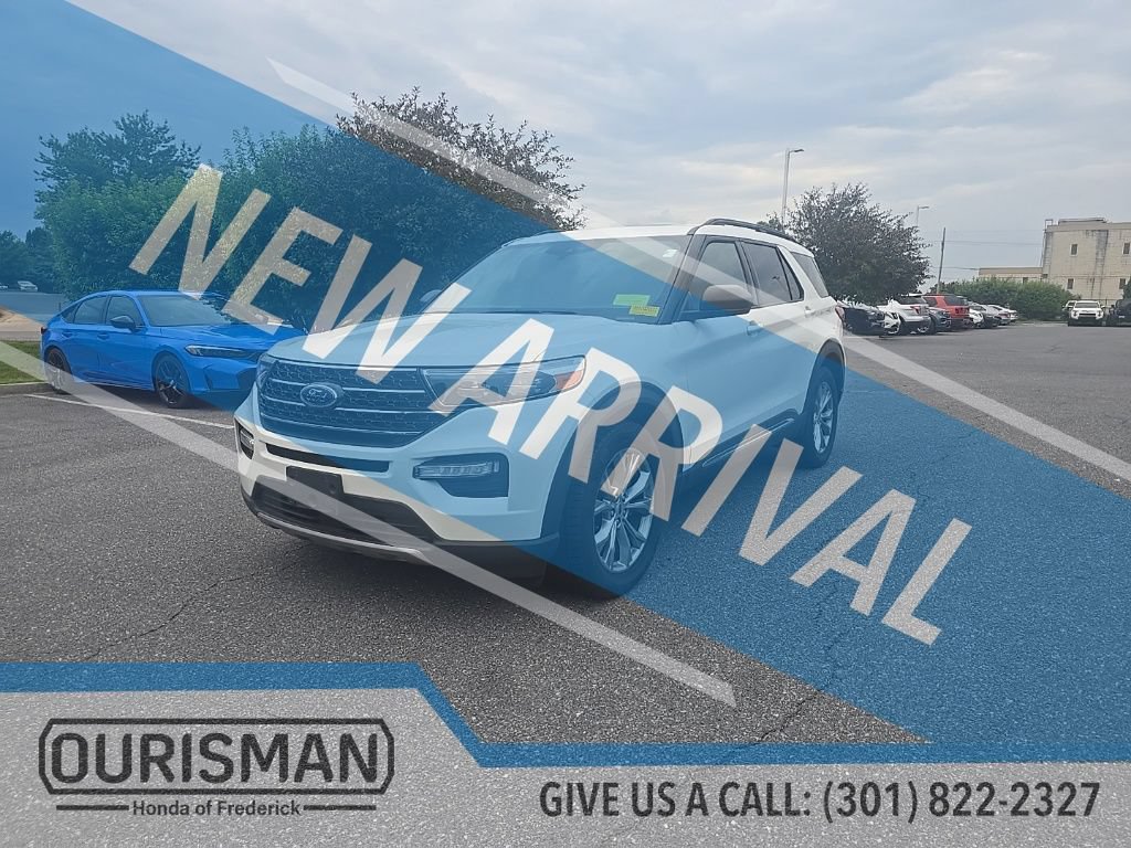 Used 2020 Ford Explorer XLT w/ Equipment Group 202A AWD/4WD image 4