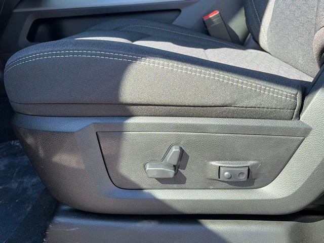 New 2026 RAM 3500 Big Horn image 16