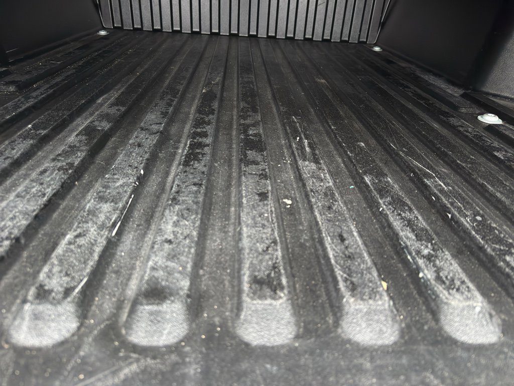 Used 2022 Toyota Tacoma TRD Off-Road w/ TRD Premium Off Road Package image 9