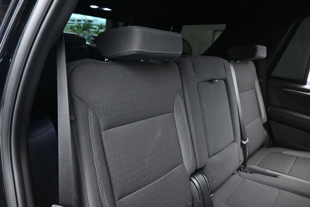 Used 2026 Chevrolet Tahoe LS w/ LPO, Dark Essentials Package RWD image 41