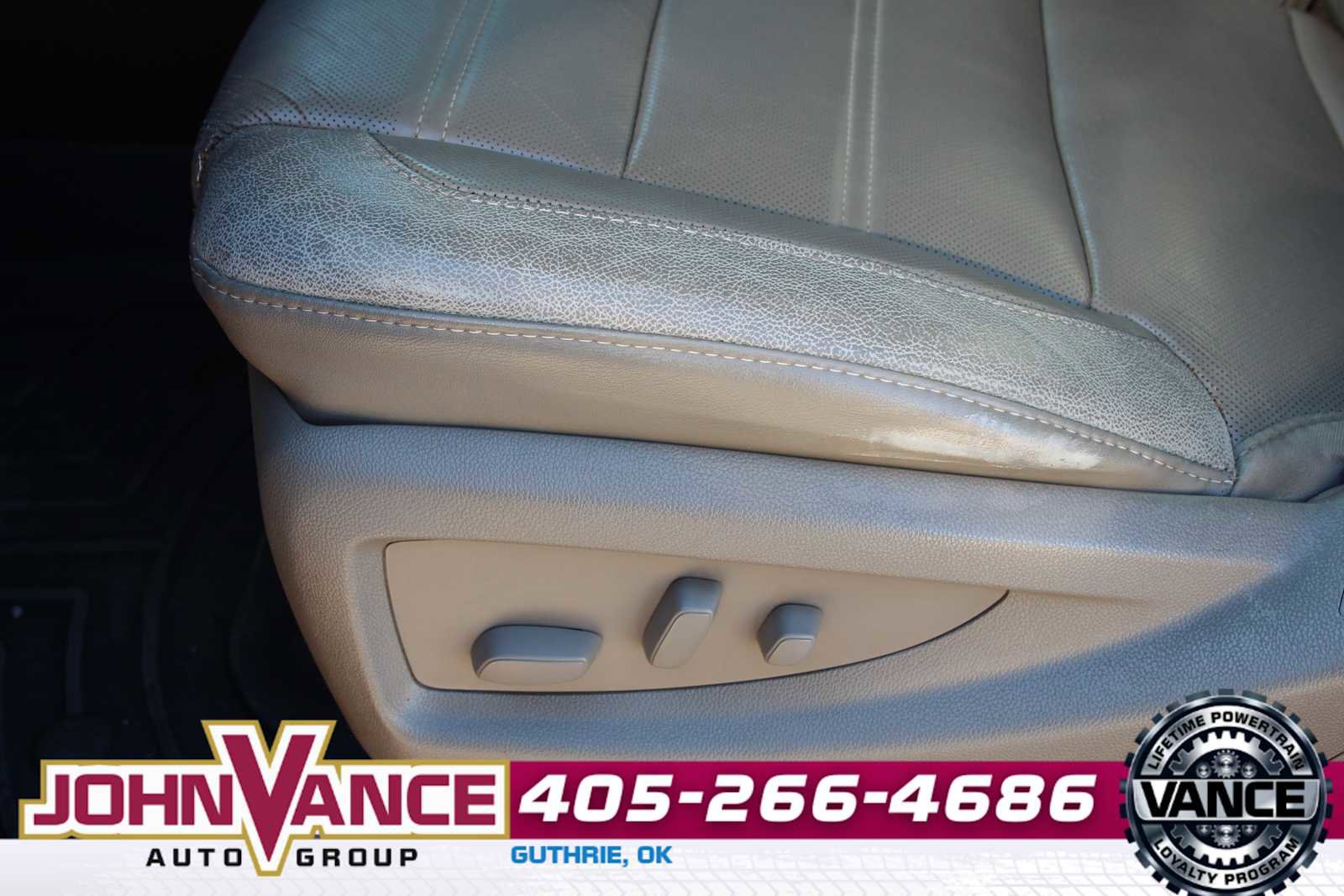 Used 2015 GMC Sierra 2500 Denali w/ Duramax Plus Package image 29