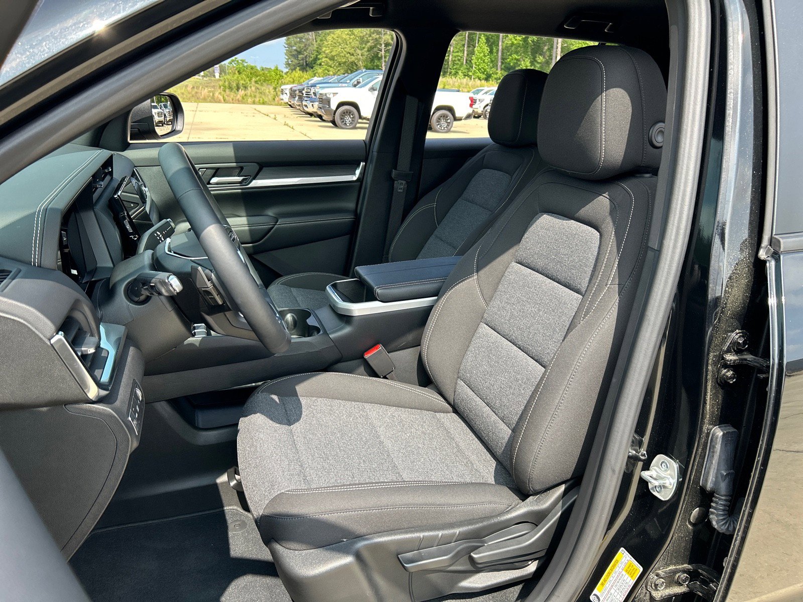 New 2026 GMC Terrain Elevation FWD image 16
