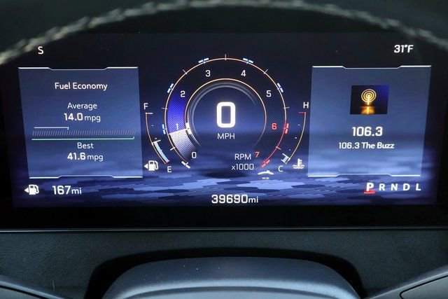 Used 2025 Chevrolet Traverse LT image 36