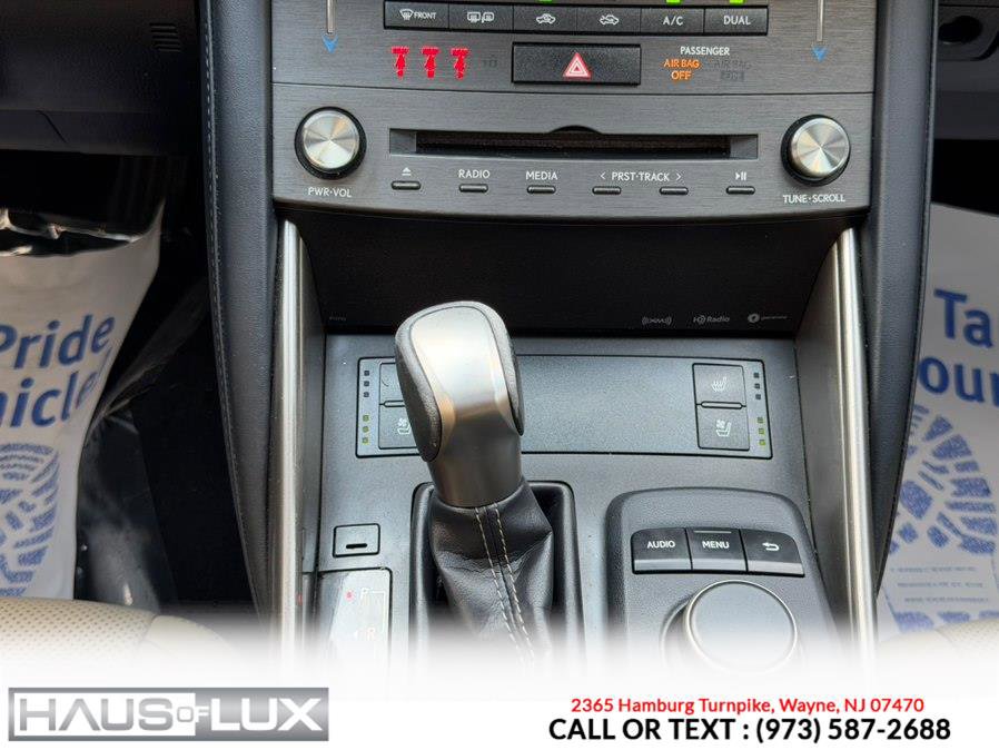 Used 2020 Lexus IS 300 AWD w/ Premium Package image 27