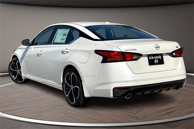 New 2025 Nissan Altima 2.5 SR w/ SR Premium Package image 3