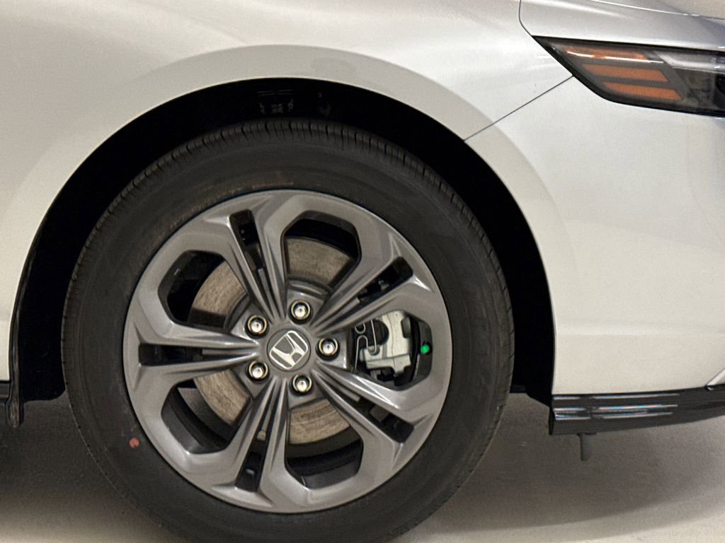 New 2026 Honda Accord EX-L image 6