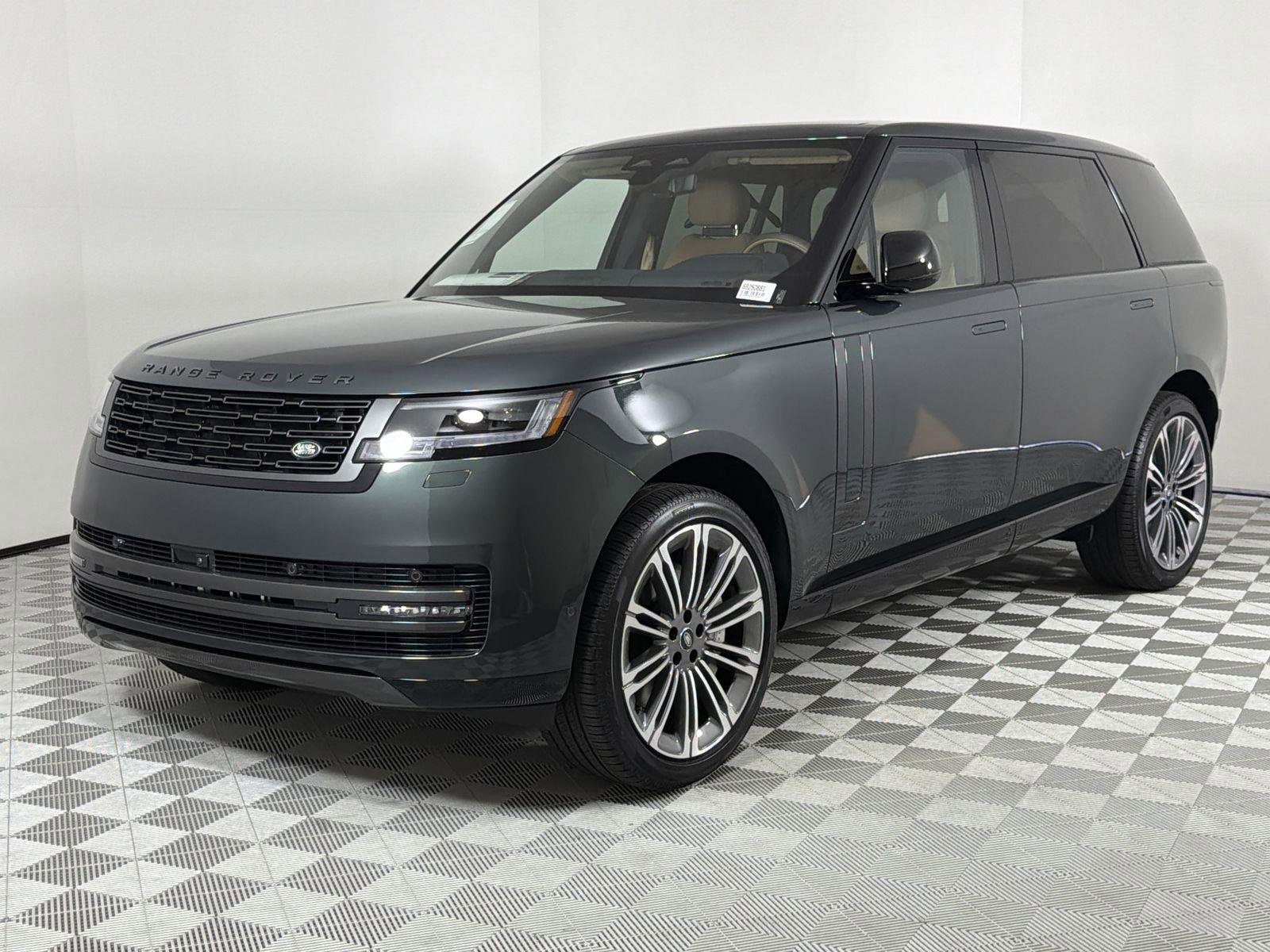 New 2025 Land Rover Range Rover Long Wheelbase SE