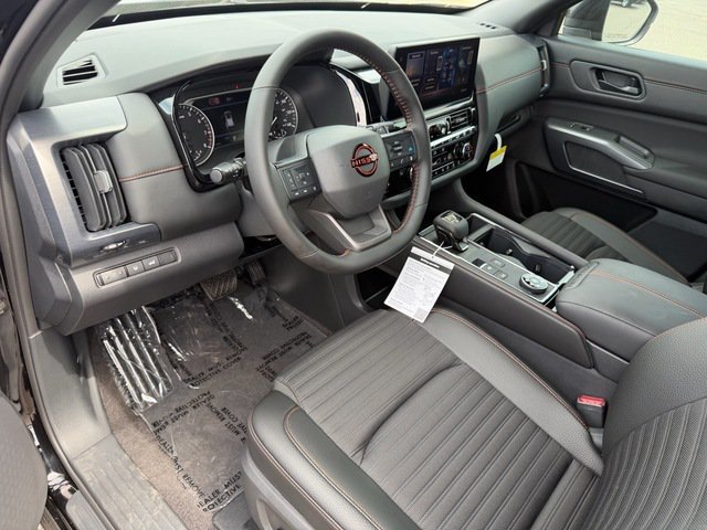 New 2026 Nissan Pathfinder Rock Creek AWD/4WD image 15