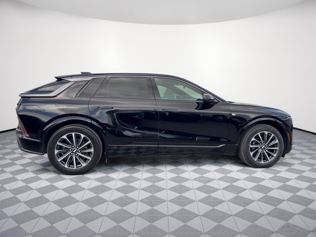 Used 2024 Cadillac Lyriq Sport w/ LPO, Floor Liner Package AWD/4WD image 8