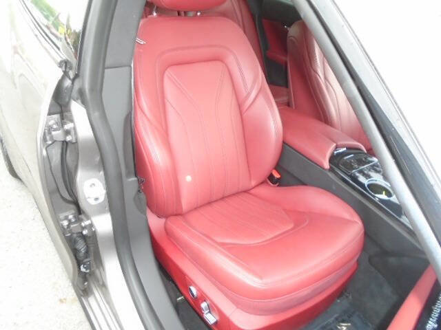 Used 2021 Maserati Quattroporte S image 11