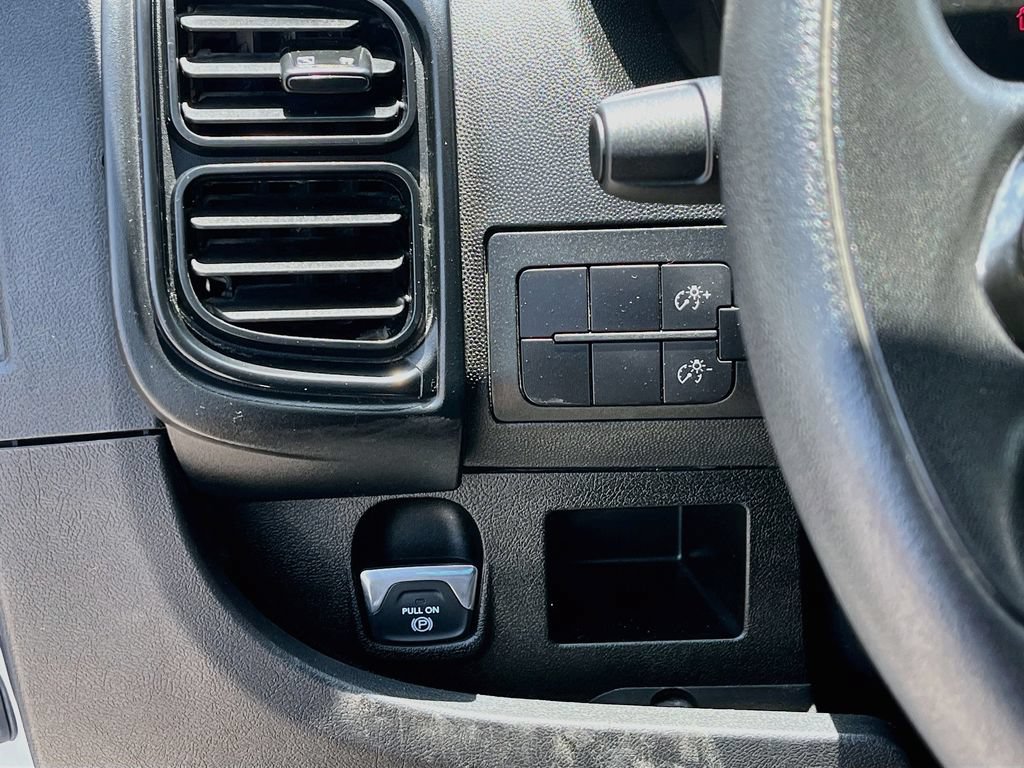 Used 2023 RAM ProMaster 2500 FWD image 10