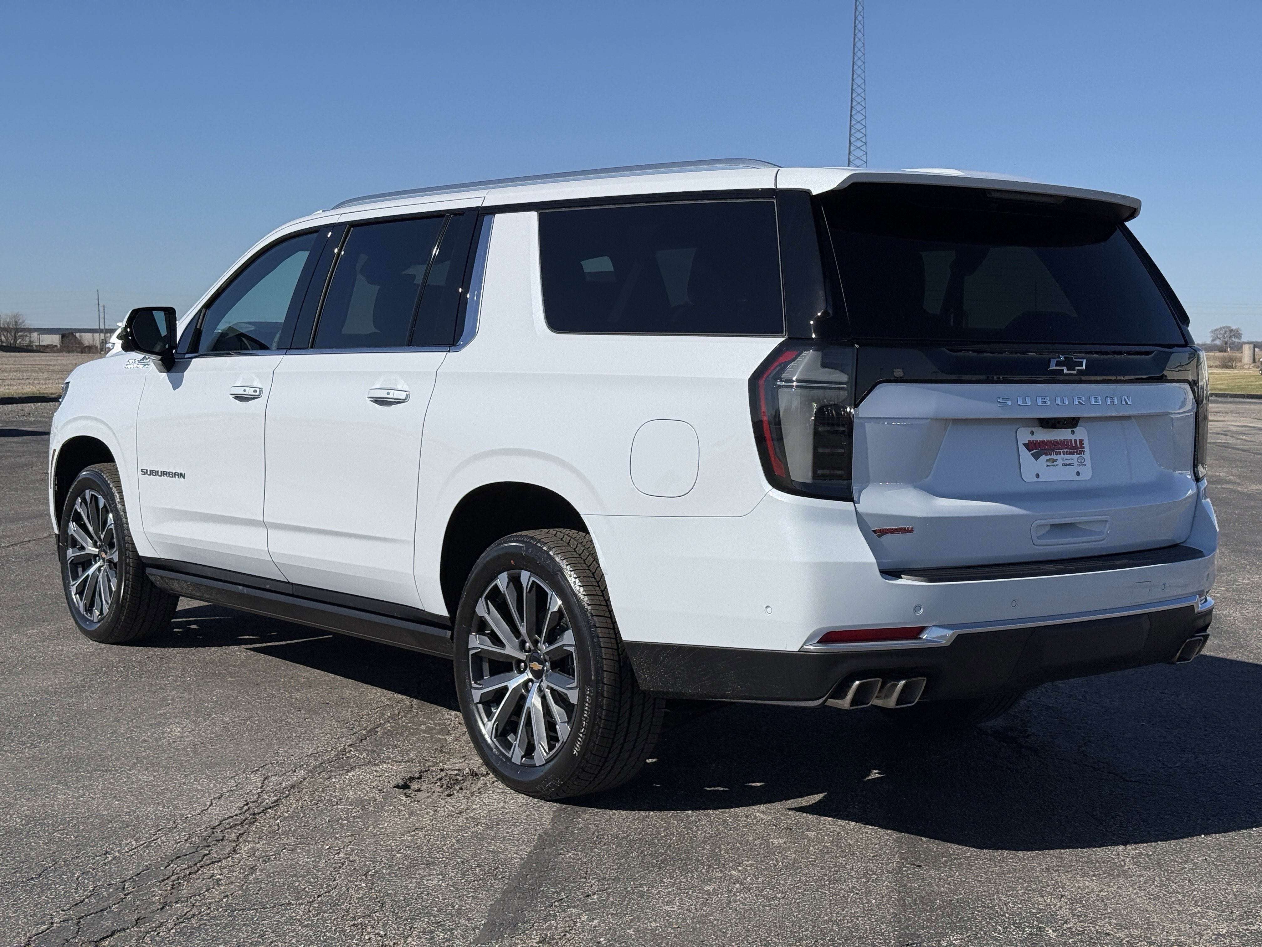 New 2026 Chevrolet Suburban High Country image 6