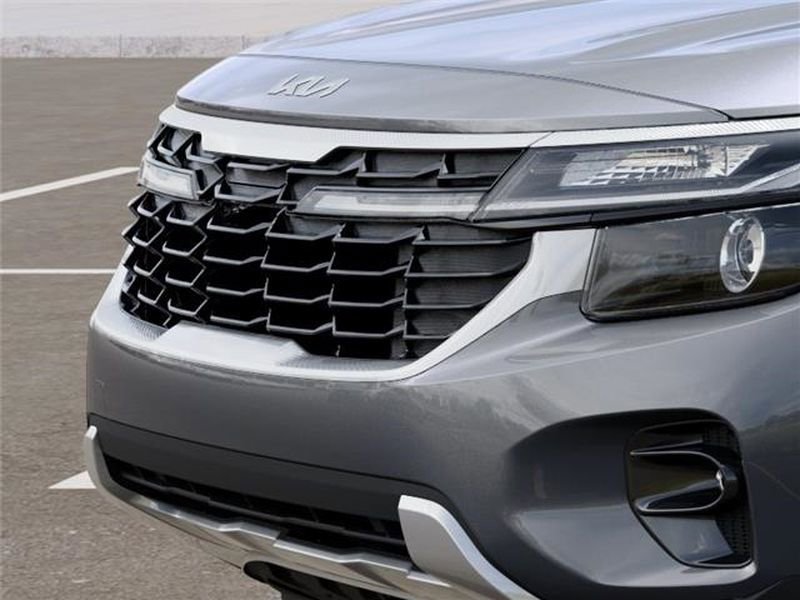 New 2026 Kia Seltos EX FWD image 12