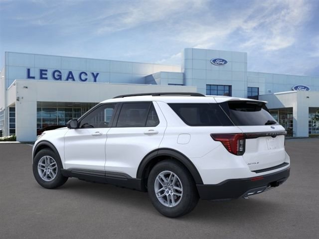 New 2026 Ford Explorer Active RWD image 4