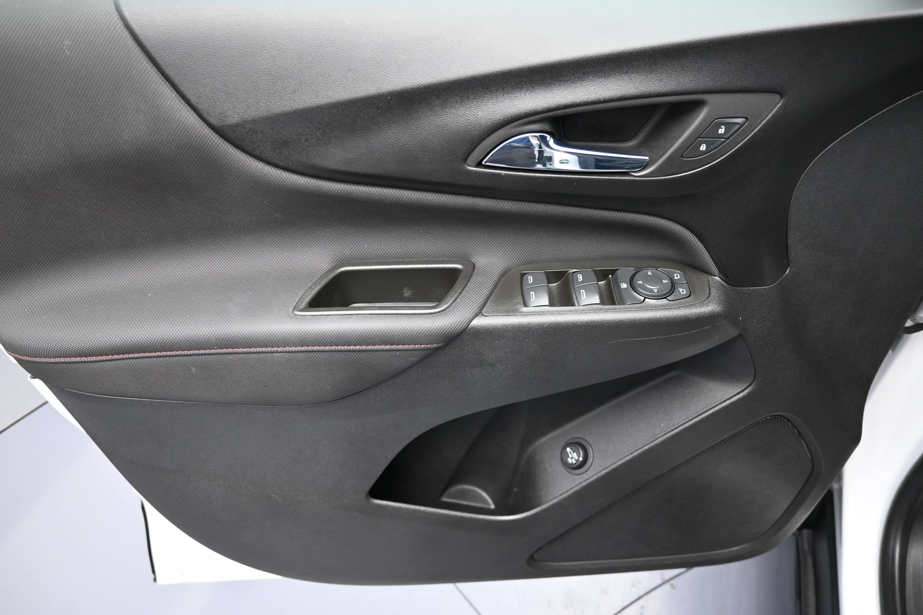 Certified 2022 Chevrolet Equinox RS AWD/4WD image 25