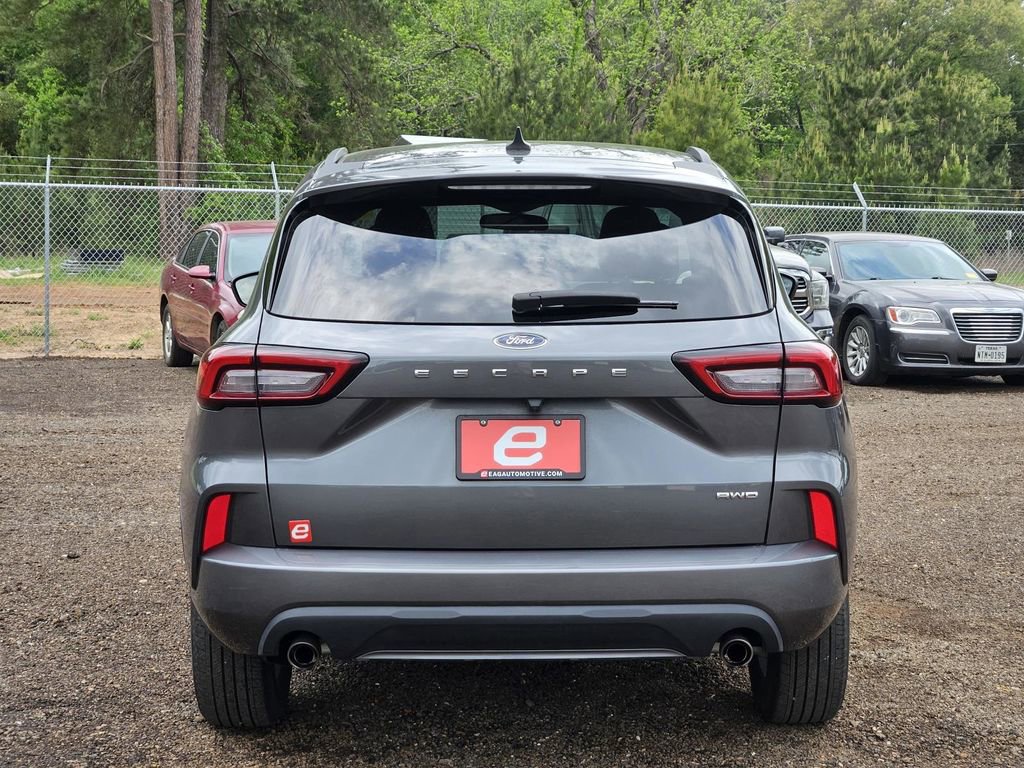 Used 2024 Ford Escape ST-Line AWD/4WD image 7