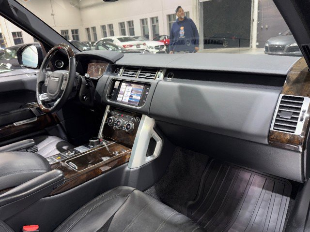 Used 2014 Land Rover Range Rover Supercharged image 64