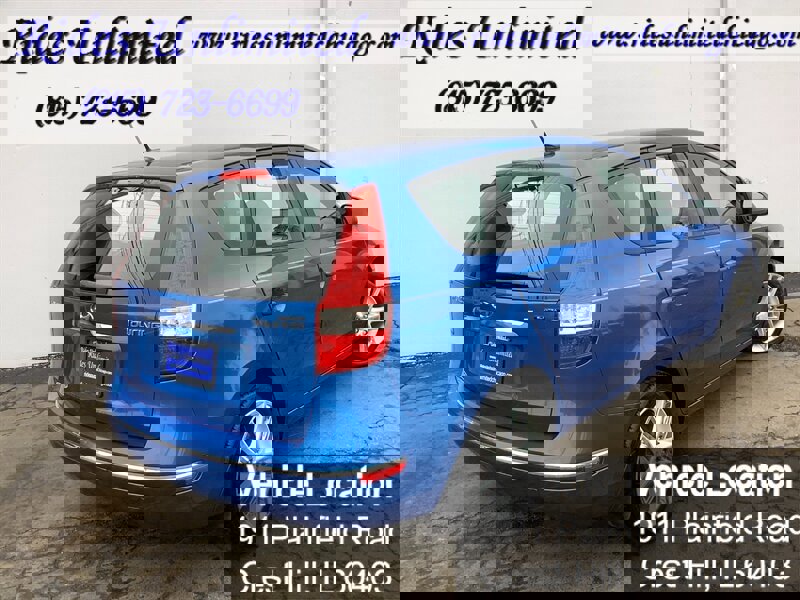 Used 2009 Hyundai Elantra w/ Premium-Sport Pkg 2 image 5