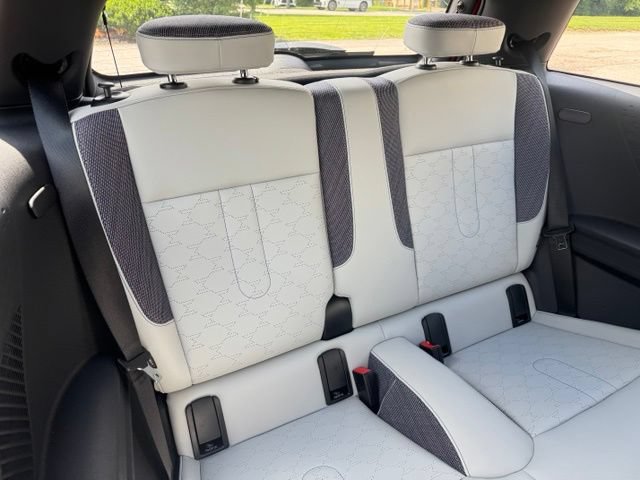 Certified 2026 MINI Cooper 2-Door Hardtop FWD image 30
