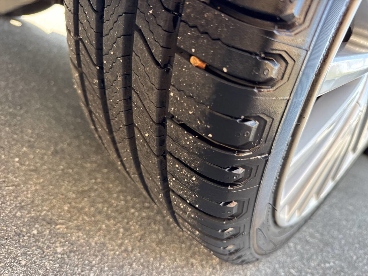 Used 2017 Lincoln MKZ Reserve AWD/4WD image 37