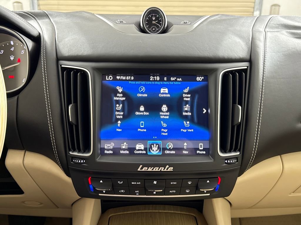 Used 2018 Maserati Levante GranLusso image 19