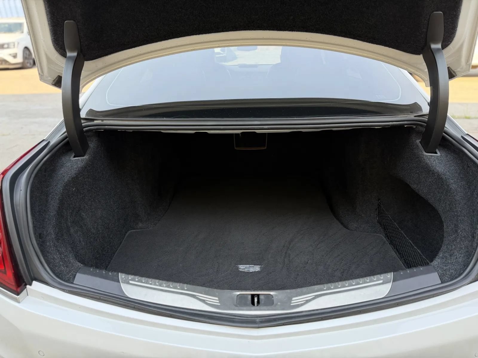 Used 2018 Cadillac CT6 Platinum AWD/4WD image 16