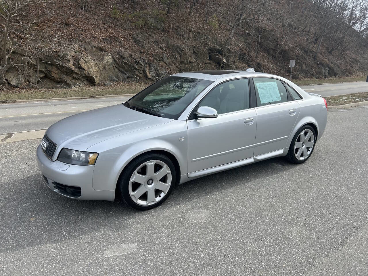 Used 2004 Audi S4 Sedan image 2