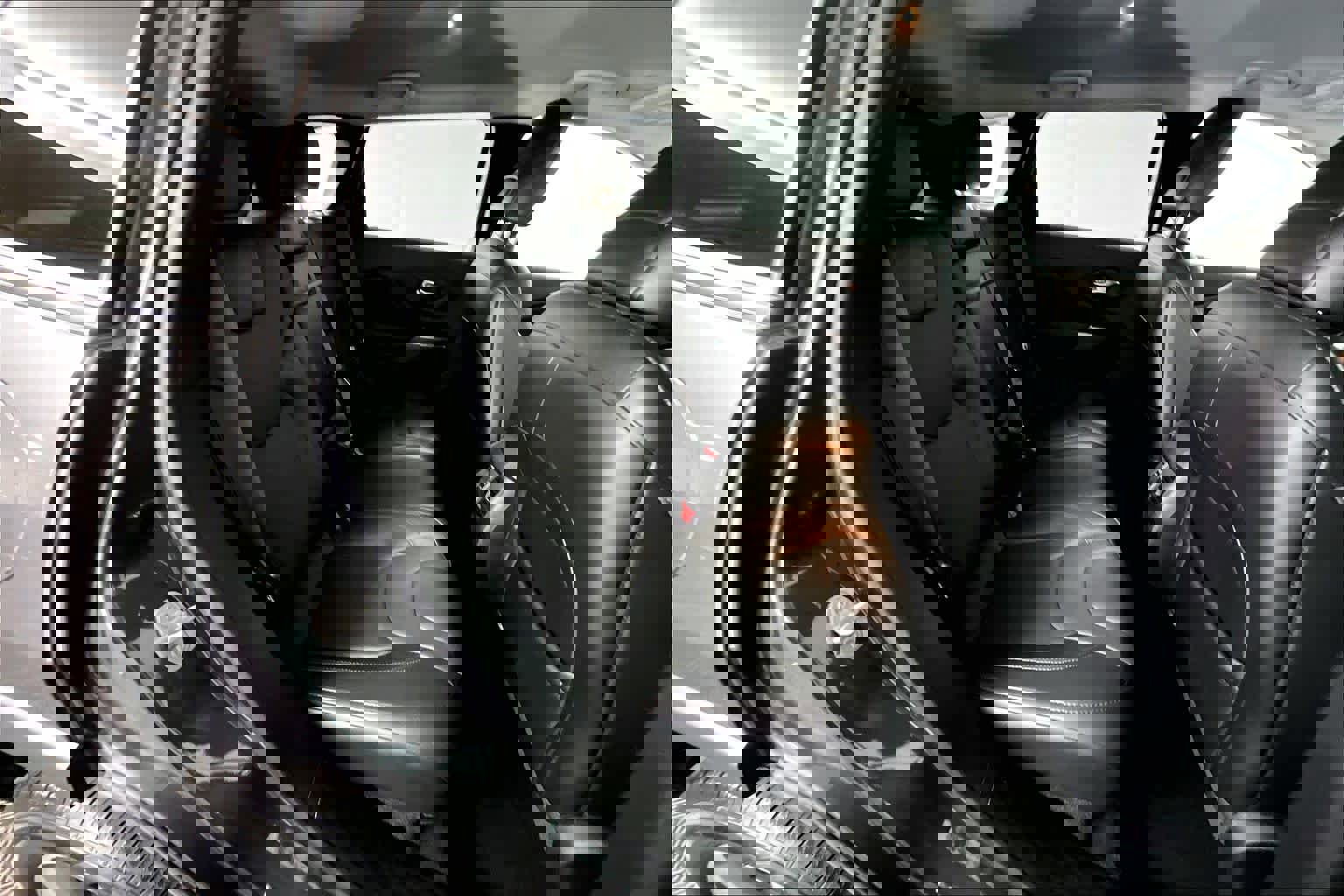 Used 2019 Jeep Cherokee Limited w/ Technology Group AWD/4WD image 19