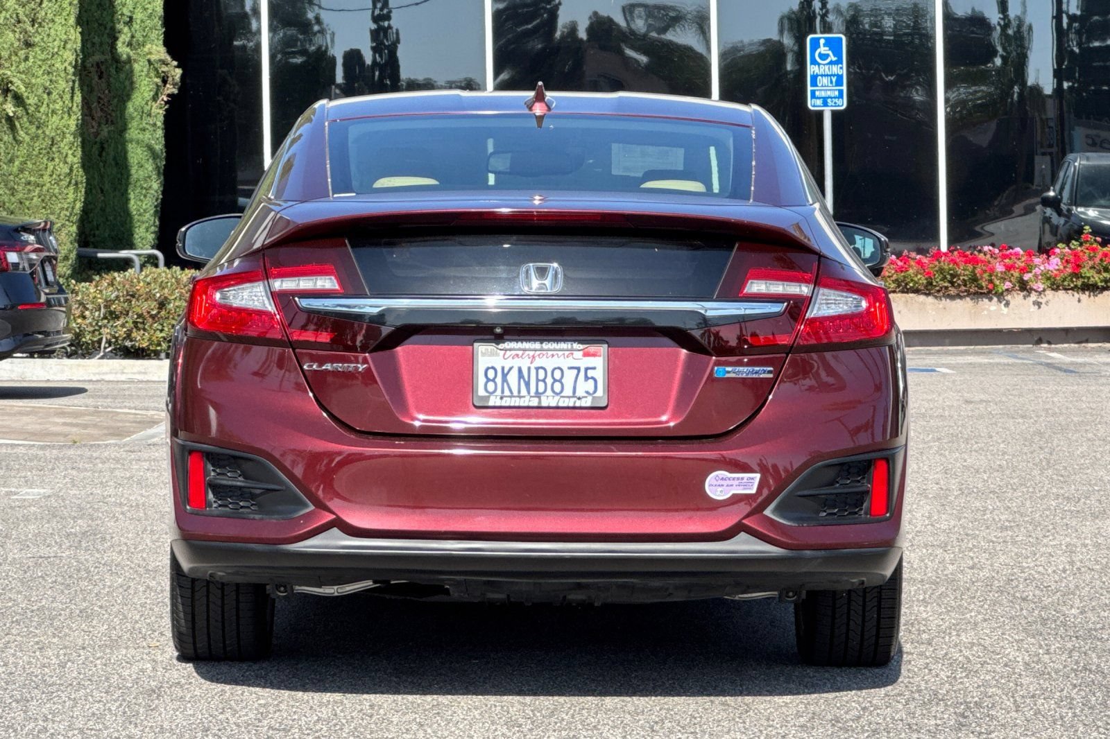 Certified 2019 Honda Clarity Plug-In Hybrid image 5