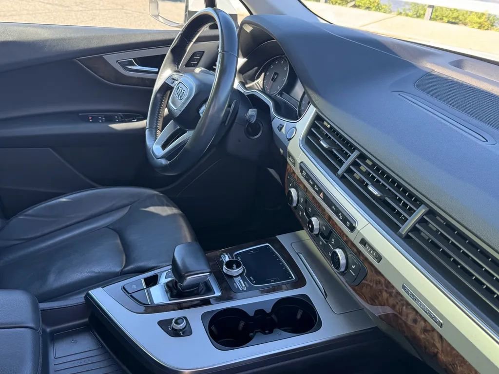 Used 2018 Audi Q7 2.0T Premium image 17