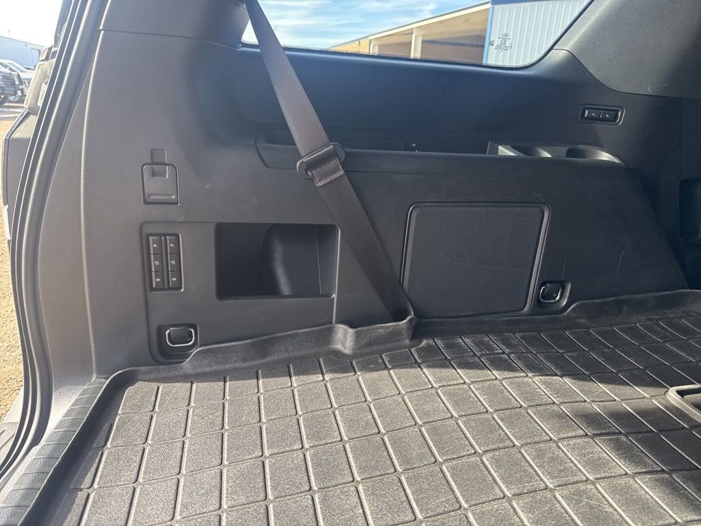 Used 2023 Ford Expedition Platinum image 38