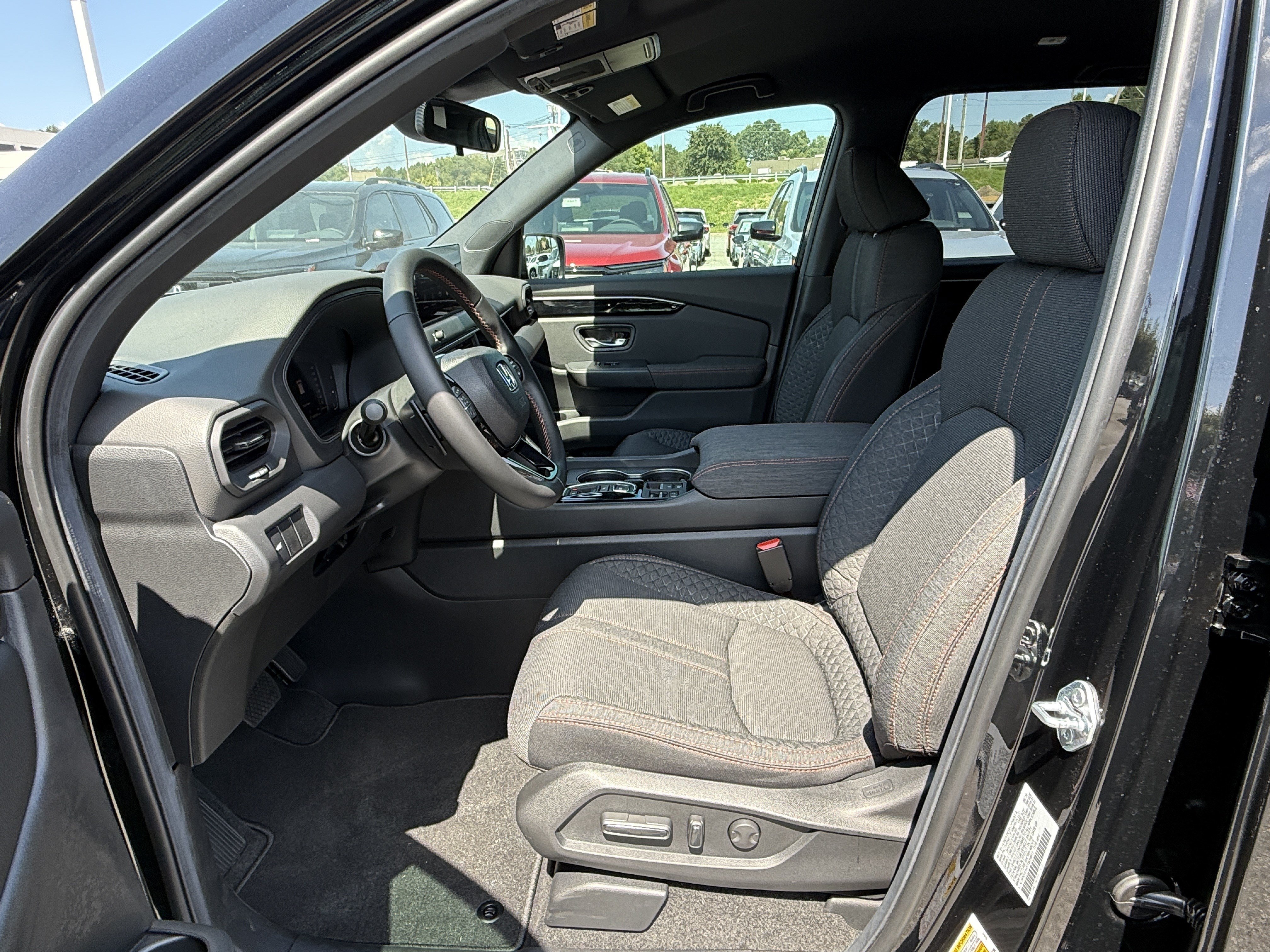 New 2026 Honda Pilot Sport image 16