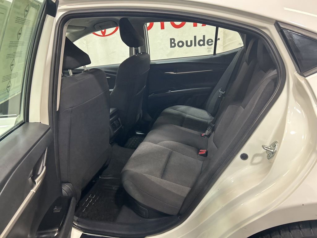 Used 2025 Toyota Camry LE image 19