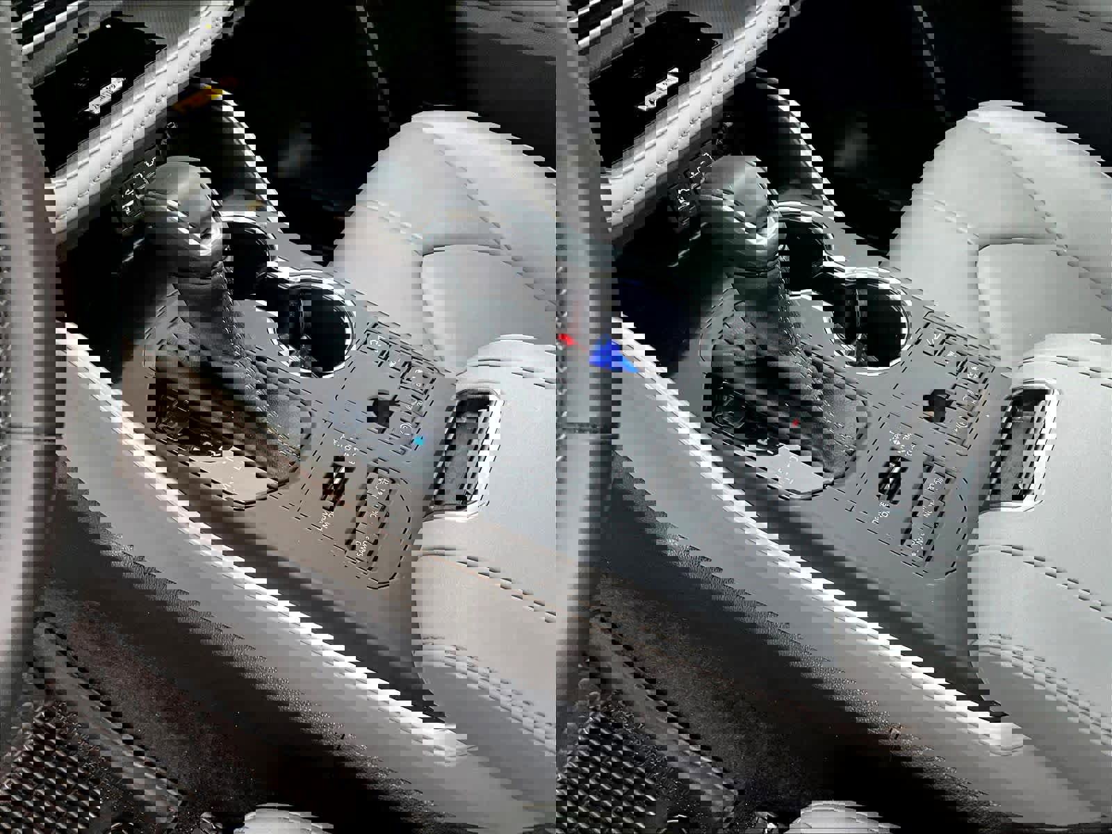 Used 2023 Toyota Highlander XLE image 21