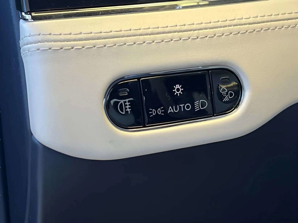 Used 2020 Bentley Continental GT image 12