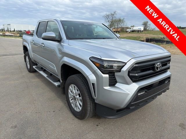 Used 2025 Toyota Tacoma SR5